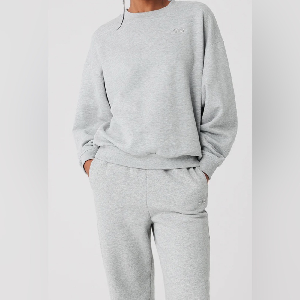 ALO Yoga Unisex Gray Sweatshirt